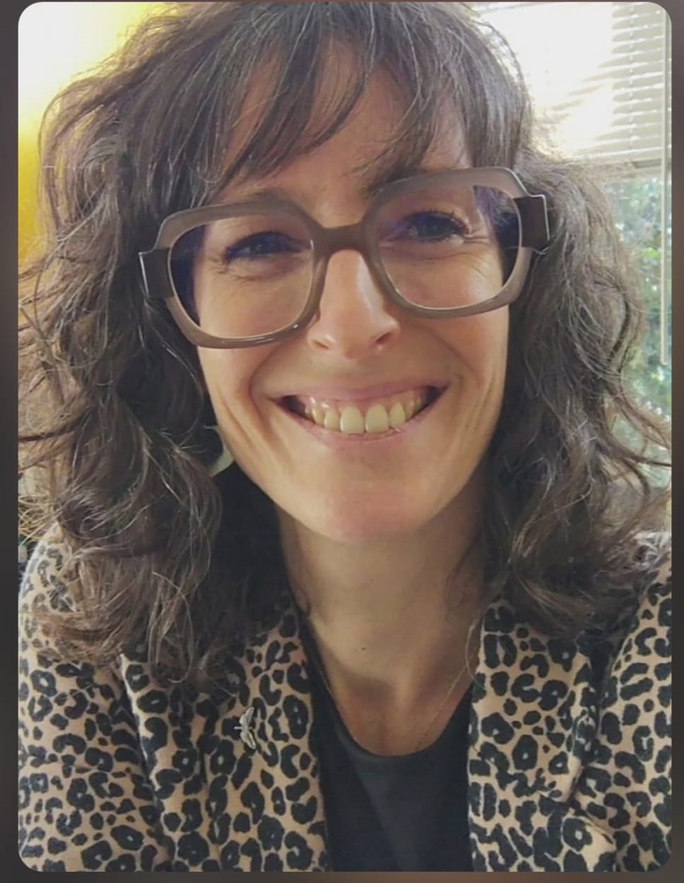 Sandy HERNANDEZ MANDEMENT