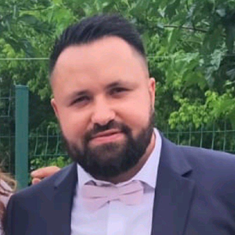 Nicolas MIROUZE